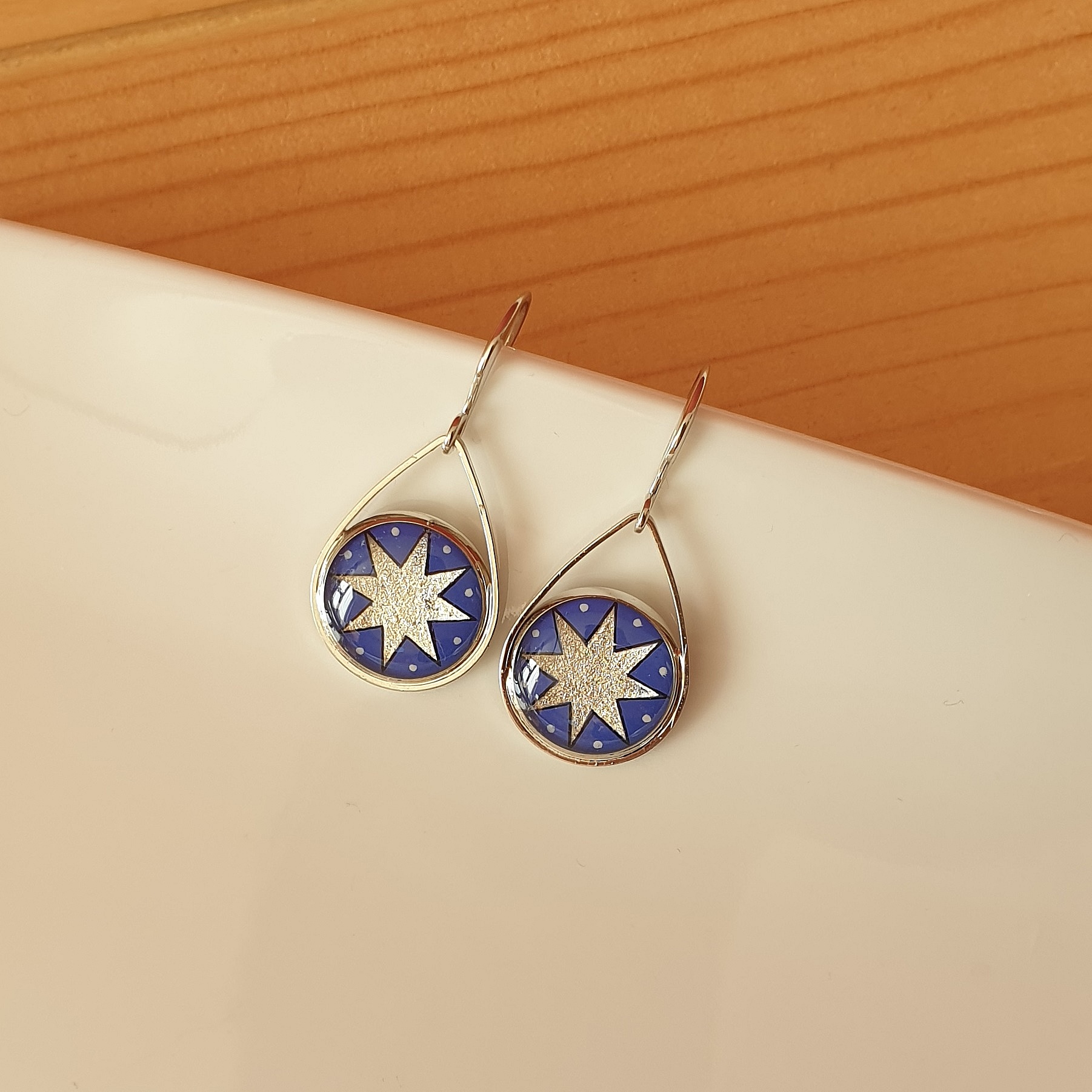 Boucles d'oreille enluminure &eacute;toile d'argent