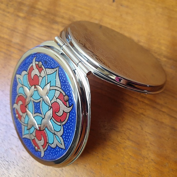 Arabesque opplyst veskespeil